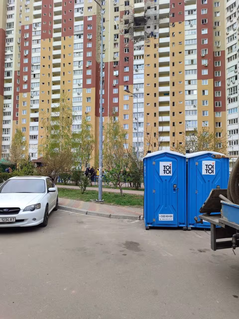 Біотуалети на Данченка